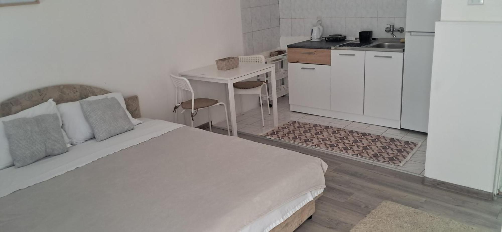 Nany 2 Leilighet Novi Sad Eksteriør bilde